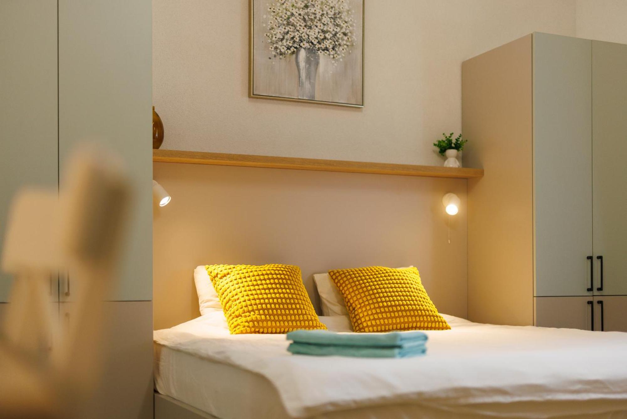 Victoriei Square Apartment Timisoara Luaran gambar